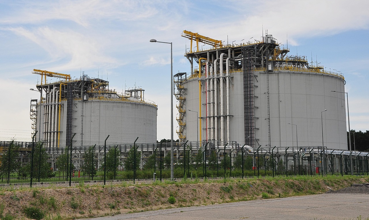 Germany’s Energy Transition: From Piped Gas to LNG and Renewables
